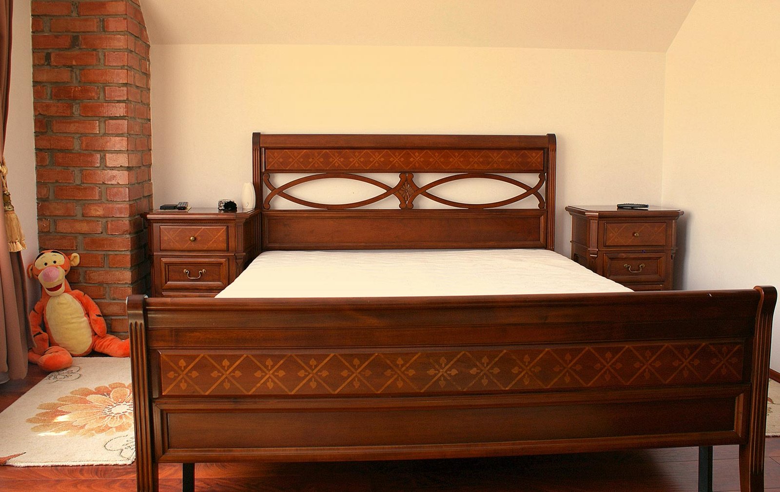 pat traforaj Mobilier Dormitor Siena