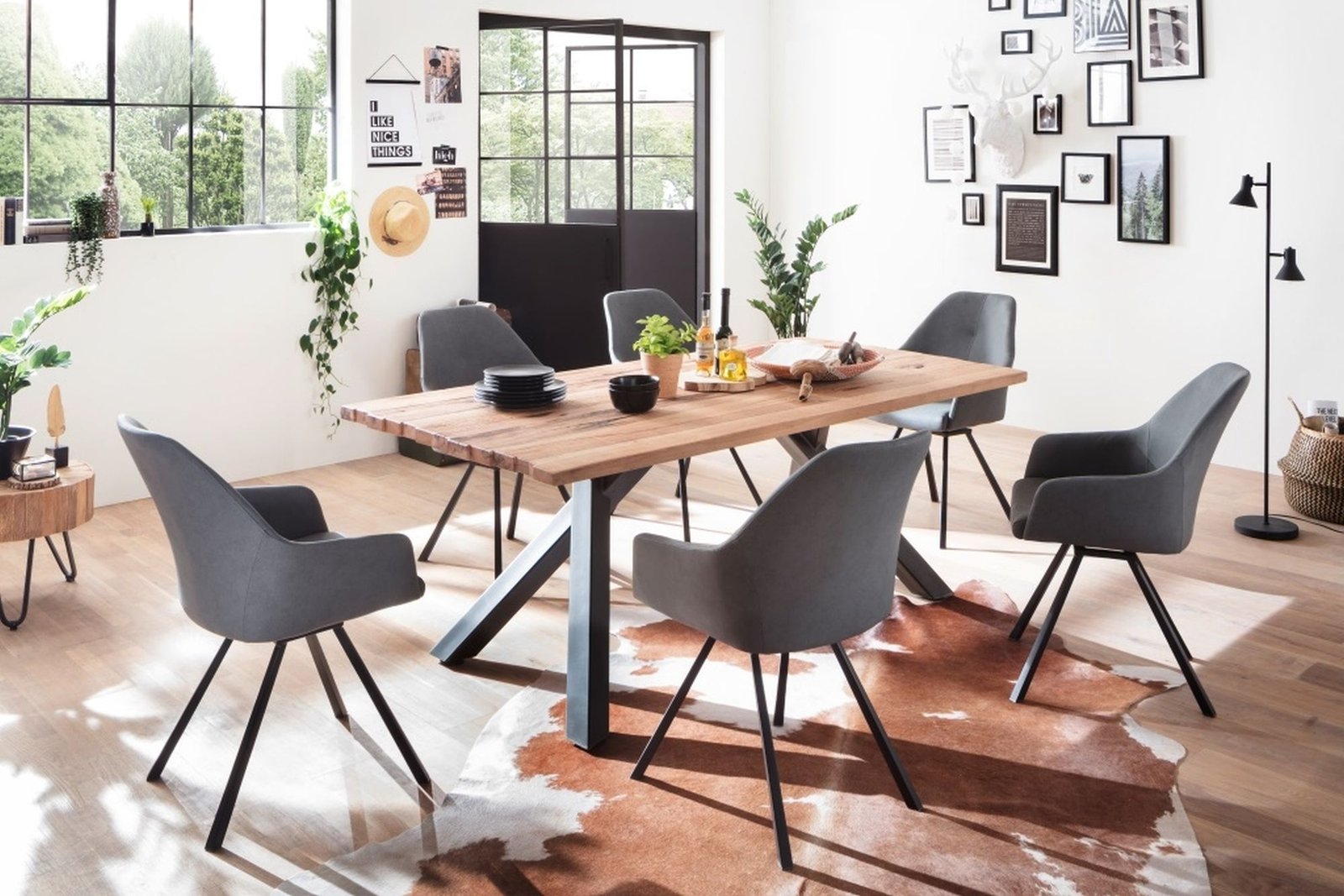 Masa dining MAN fixa lemn masiv stejar -blat  dimensiuni multiple picioare metalice in V